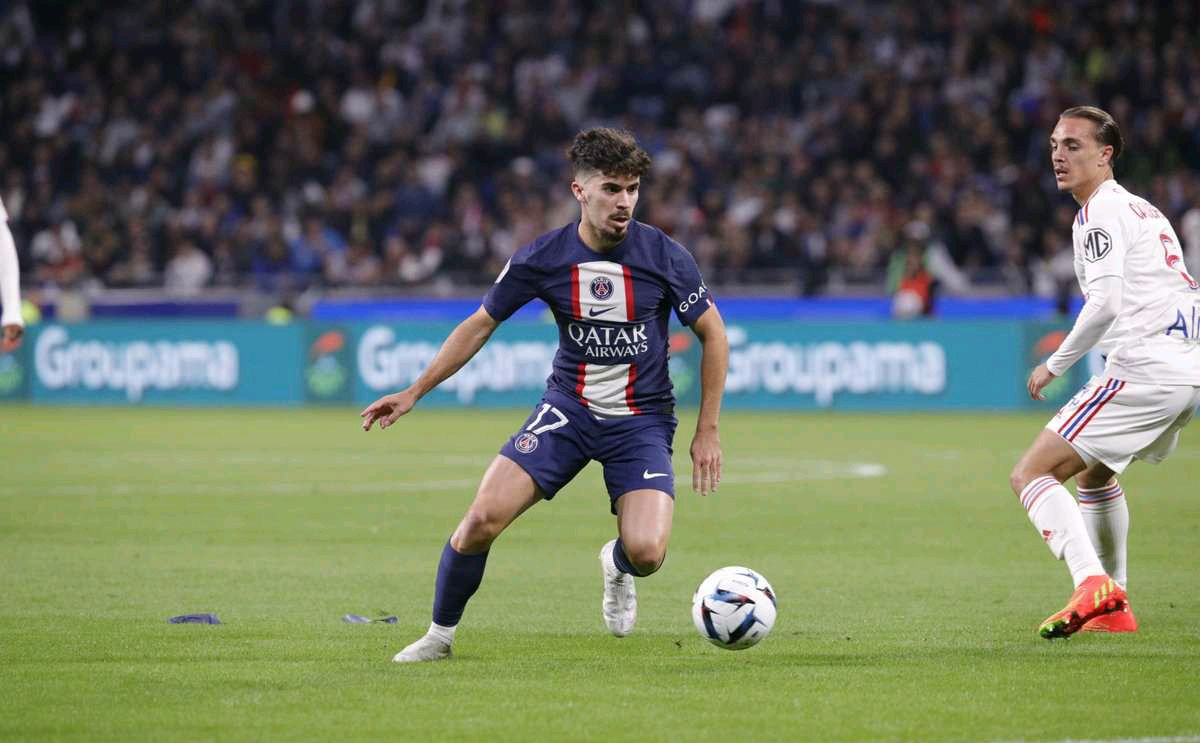 一代球员砥 一代球员砥